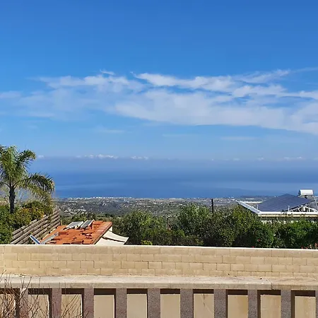 Serapho * Paphos