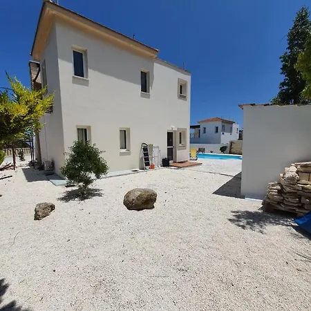 Serapho * Paphos