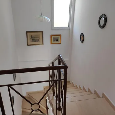Serapho Villa