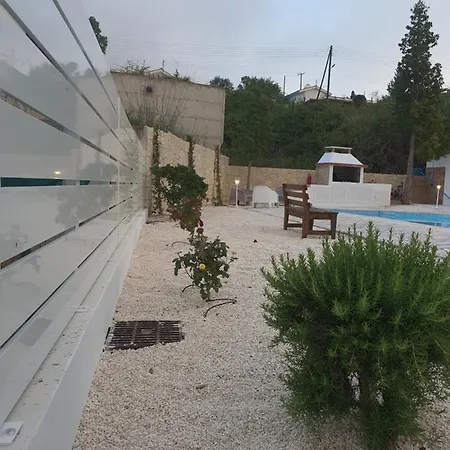 Villa Serapho *